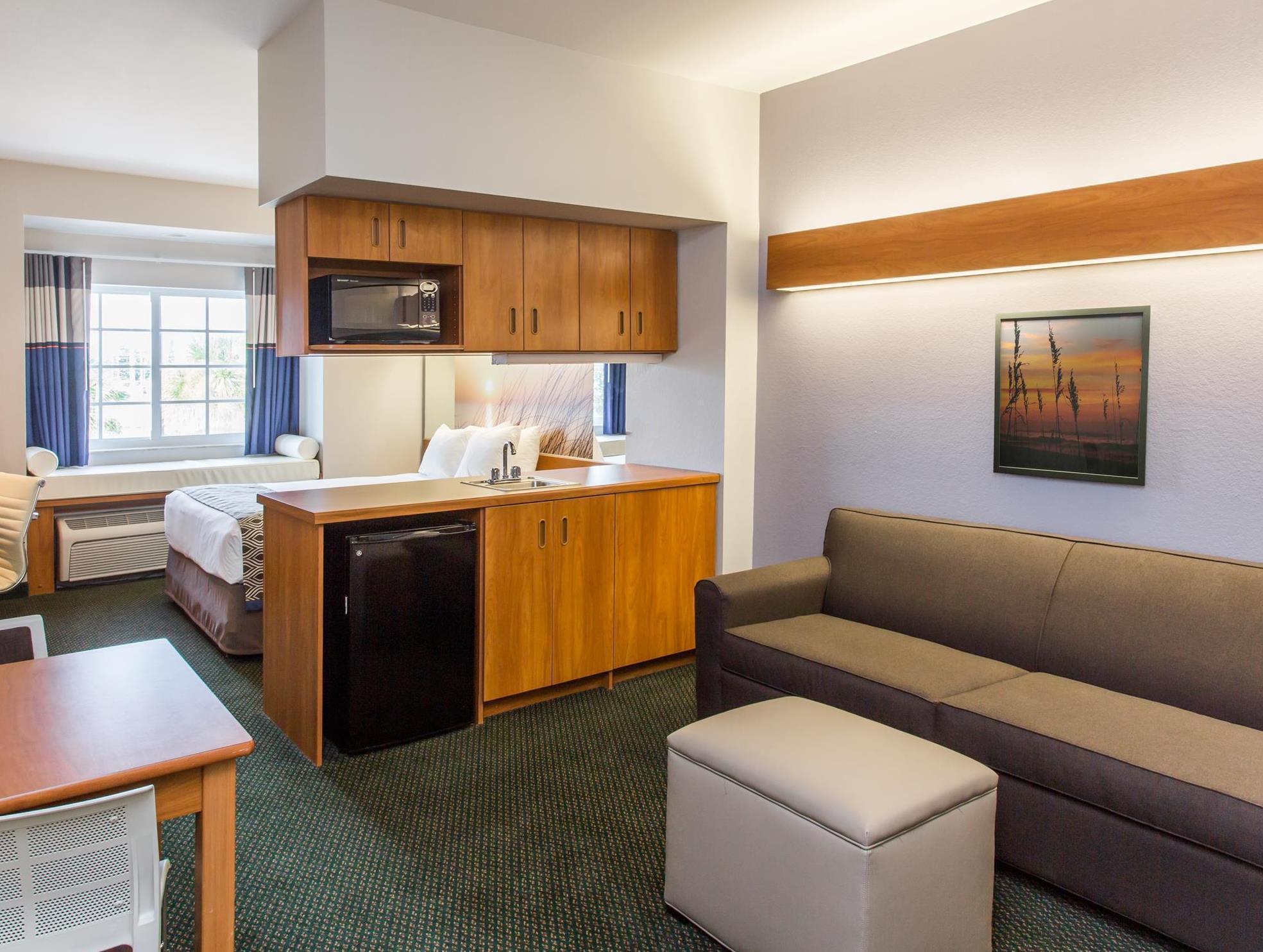Microtel Inn & Suites By Wyndham Port Charlotte Punta Gorda Exterior foto