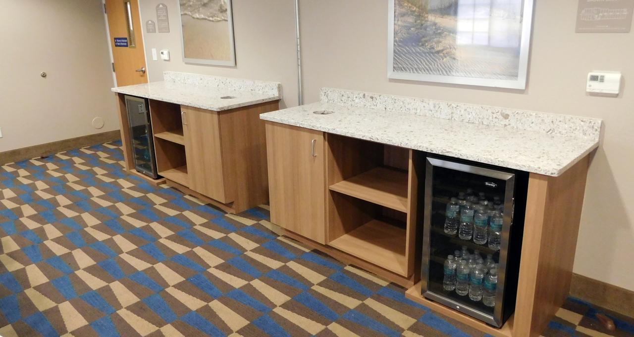 Microtel Inn & Suites By Wyndham Port Charlotte Punta Gorda Exterior foto